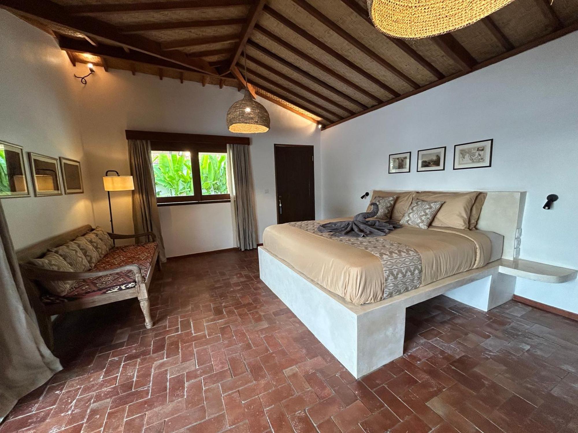 La Kreyiol Bed & Breakfast อูลูวาตู ภายนอก รูปภาพ
